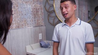 Wien Svart Fanget Hennes Kompis Wacking Av med Henne Moms Bh!