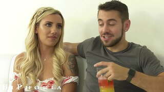 Knabino Volas Edzon Suck Dick Por Ŝia Naskiĝtago